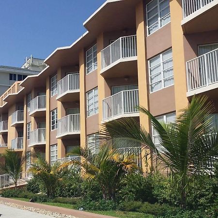 Seaspray Inn Beach Resort Palm Beach Shores Exteriör bild