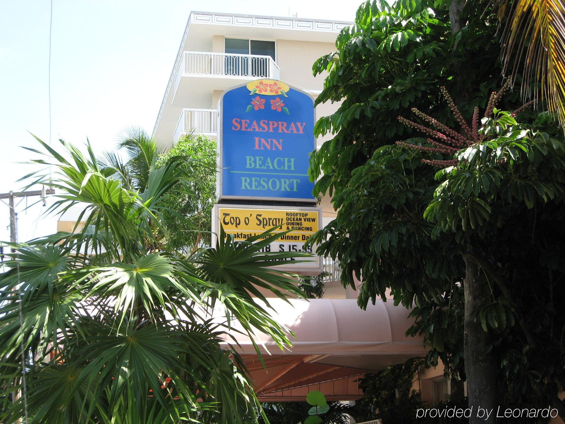 Seaspray Inn Beach Resort Palm Beach Shores Exteriör bild