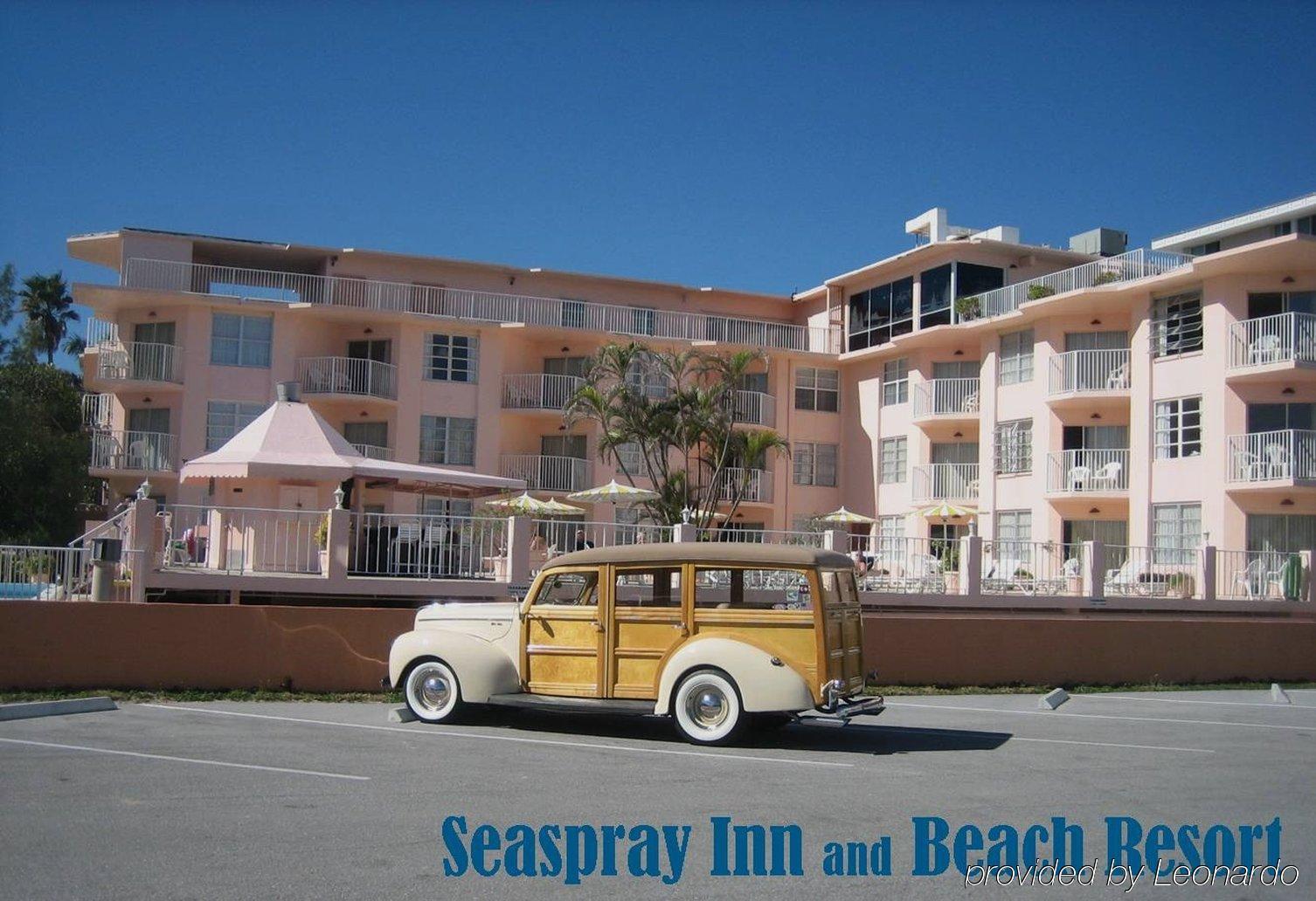 Seaspray Inn Beach Resort Palm Beach Shores Exteriör bild