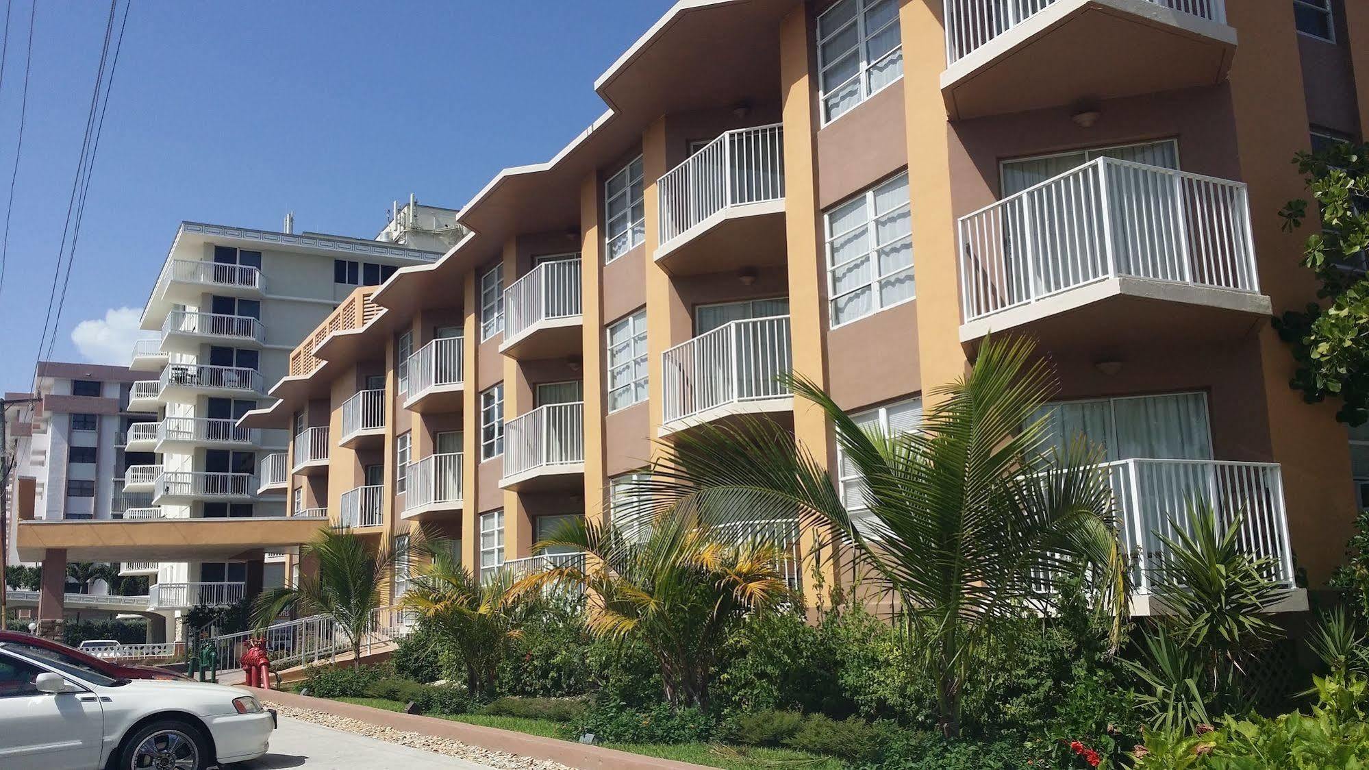 Seaspray Inn Beach Resort Palm Beach Shores Exteriör bild