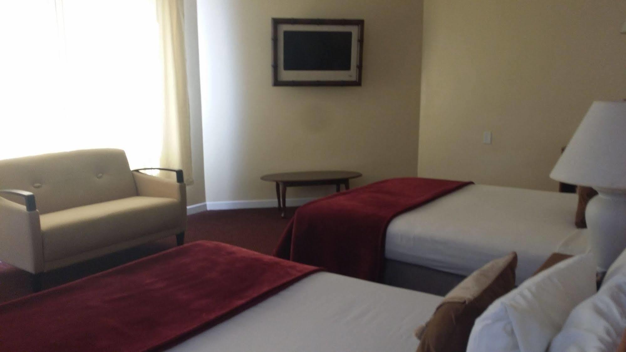 Seaspray Inn Beach Resort Palm Beach Shores Exteriör bild